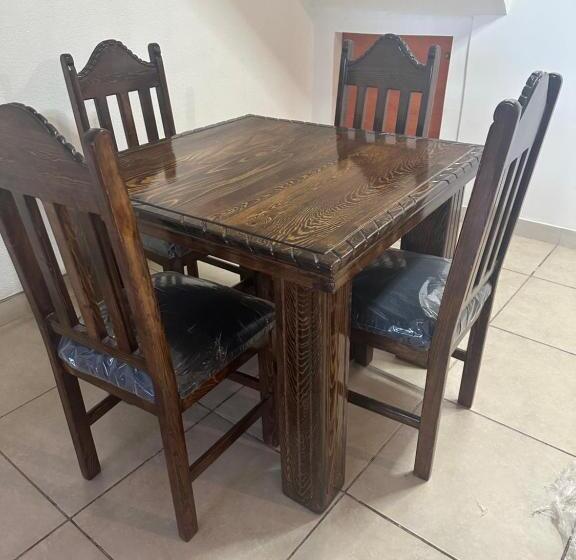 פנסיון Habitaciones Enma