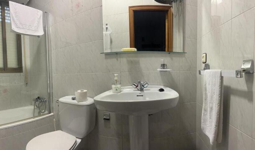 بنسيون Hostal Los Amigos