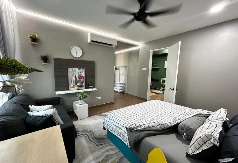 پانسیون Hygienic Cyberjaya Landed Homestay, Free Wifi, Free Parking, Self Check In