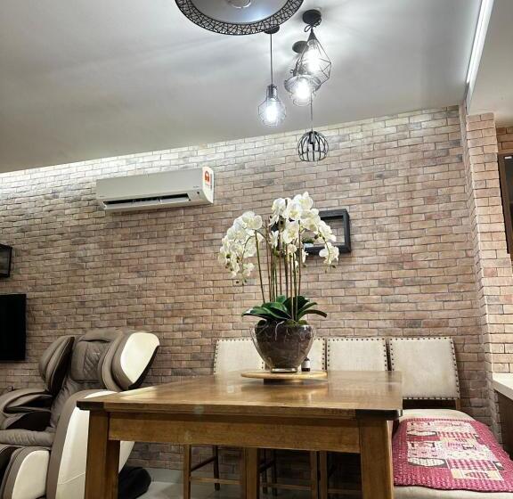 پانسیون Hygienic Cyberjaya Landed Homestay, Free Wifi, Free Parking, Self Check In