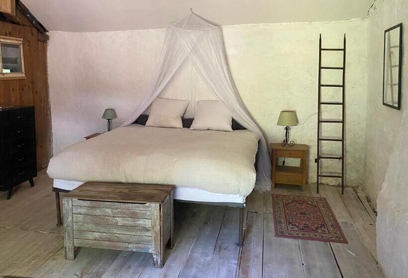 ペンション La Maison Dans La Forêt