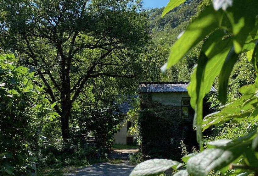 ペンション La Maison Dans La Forêt