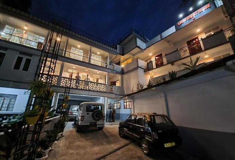 פנסיון Lamin Guest House