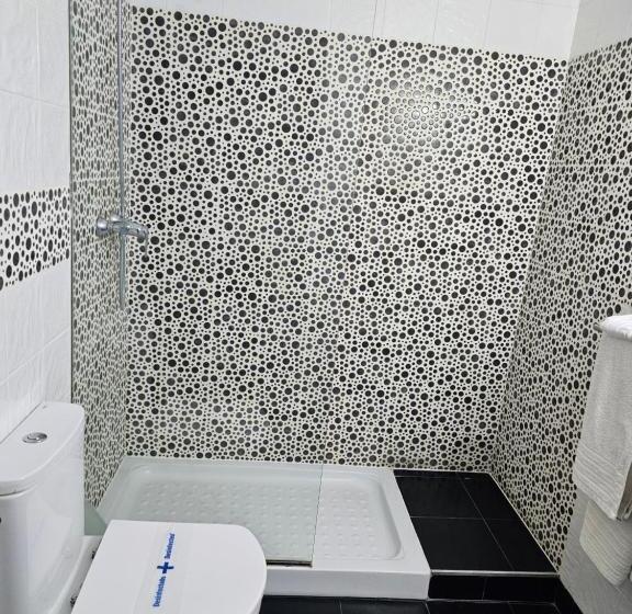 ペンション Lengüetero S.l