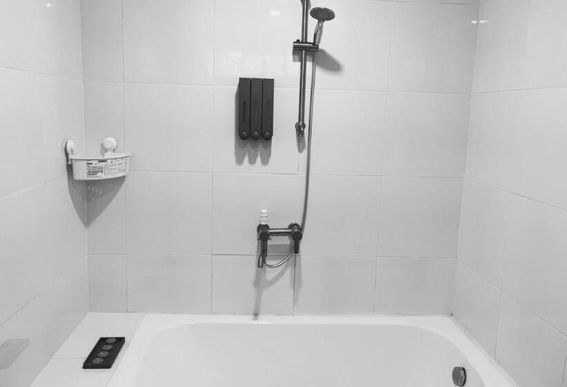 بنسيون Monon Antipolo