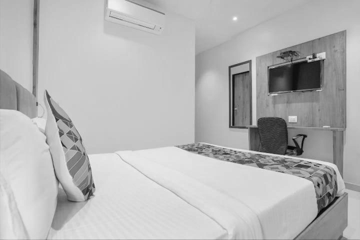 پانسیون New Prakash International