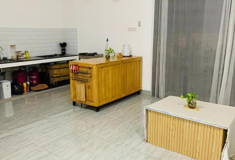 פנסיון Pasadhamhouse