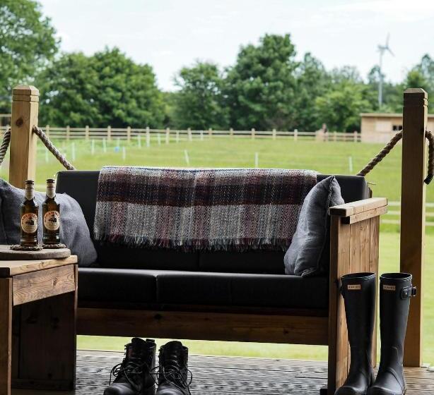 بنسيون Sandringham Safari Tent Lodge