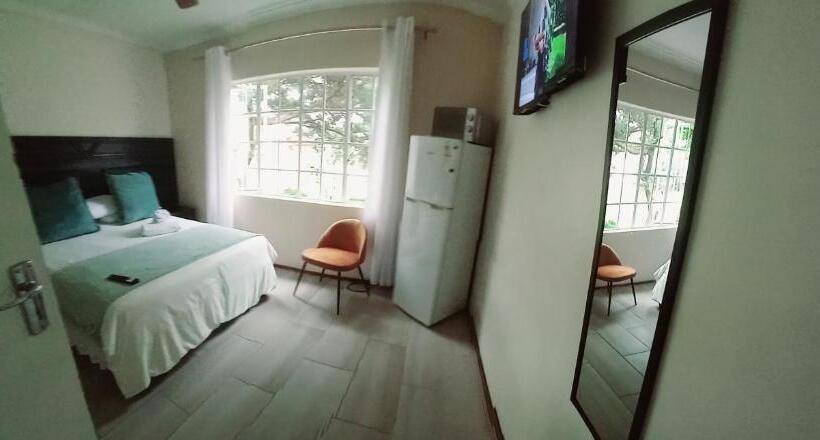 بنسيون Secret Guest House