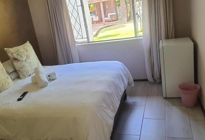 بنسيون Secret Guest House