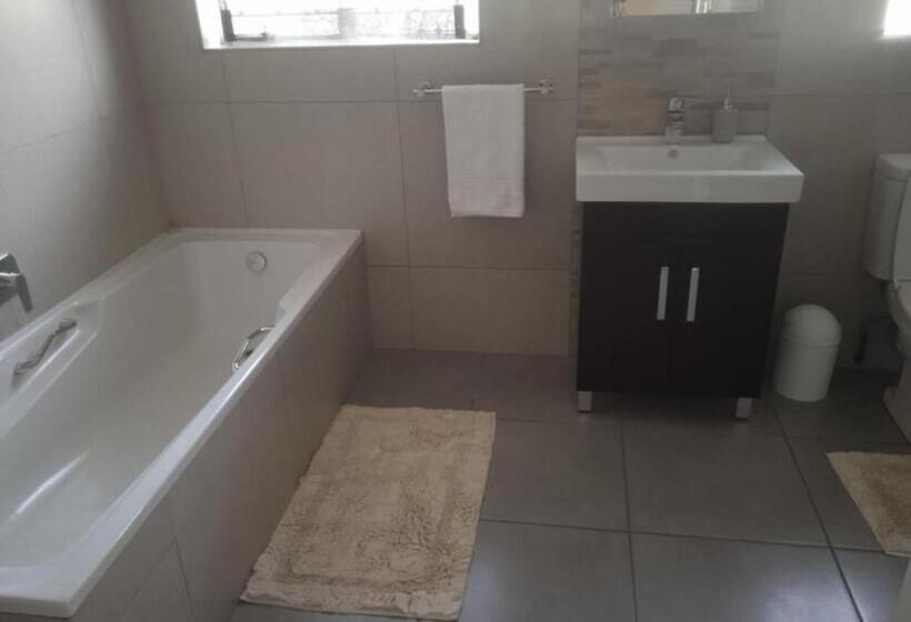 بنسيون Secret Guest House