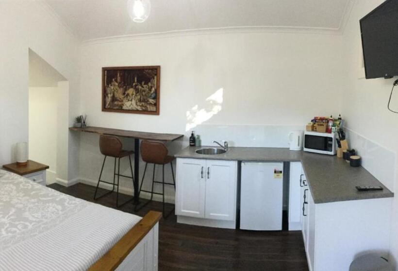 پانسیون Studio On Denne