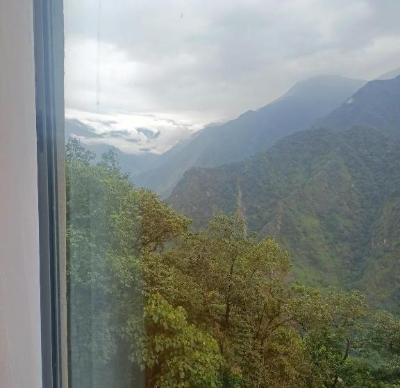 Singhik Hotel Kanchen View