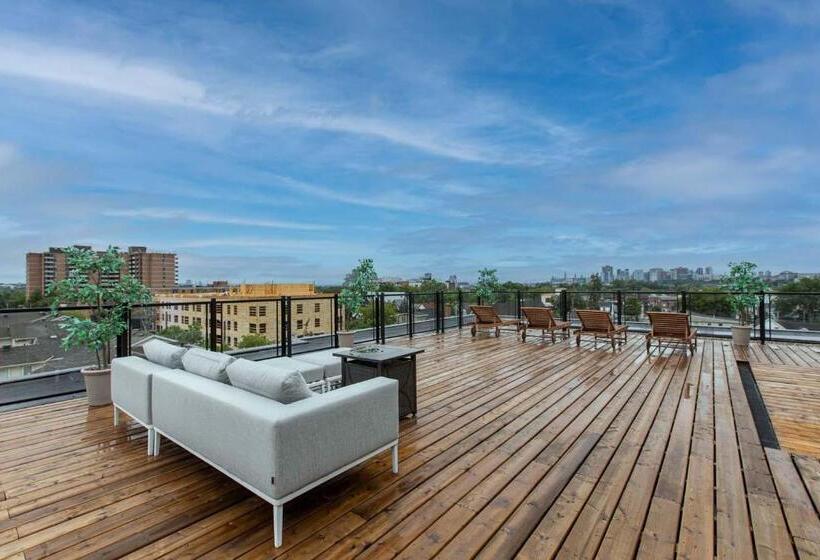 Westview Luxury Suites