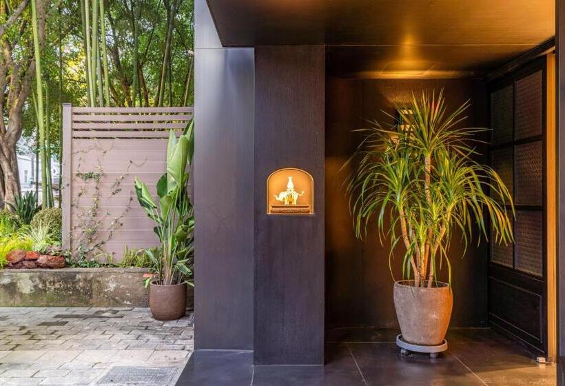 Wuxuan Hotel   Zhuangyuanbei Subway Station