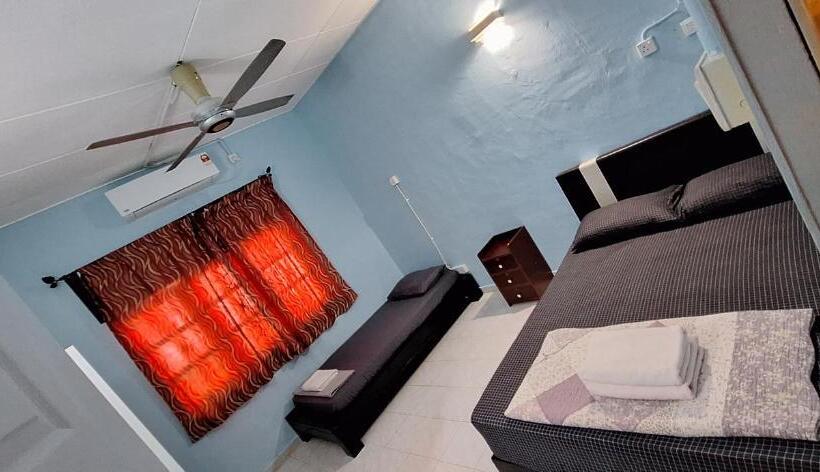 ユースホステル Knight Residence