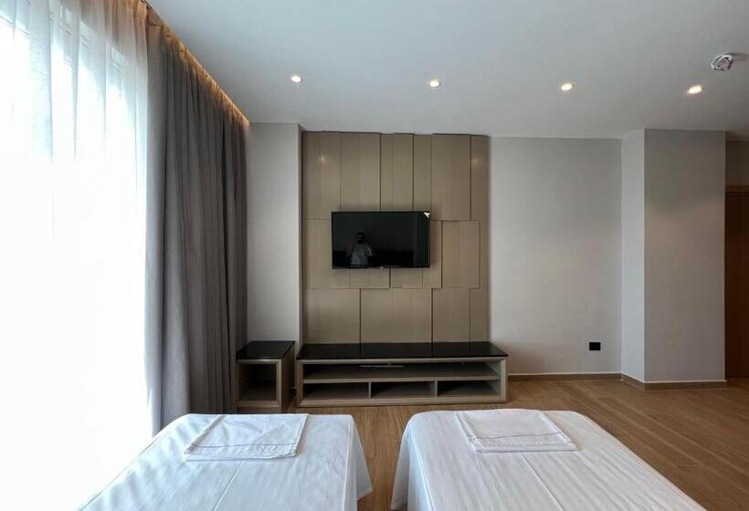 Coastline Luxury Apart