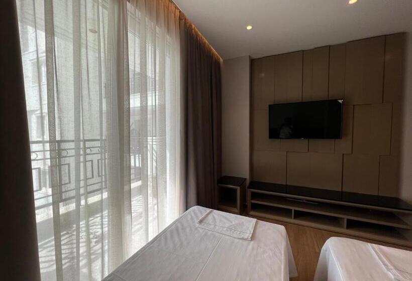 Coastline Luxury Apart