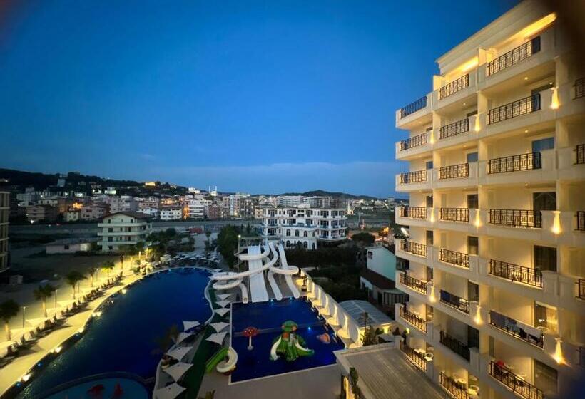 Coastline Luxury Apart