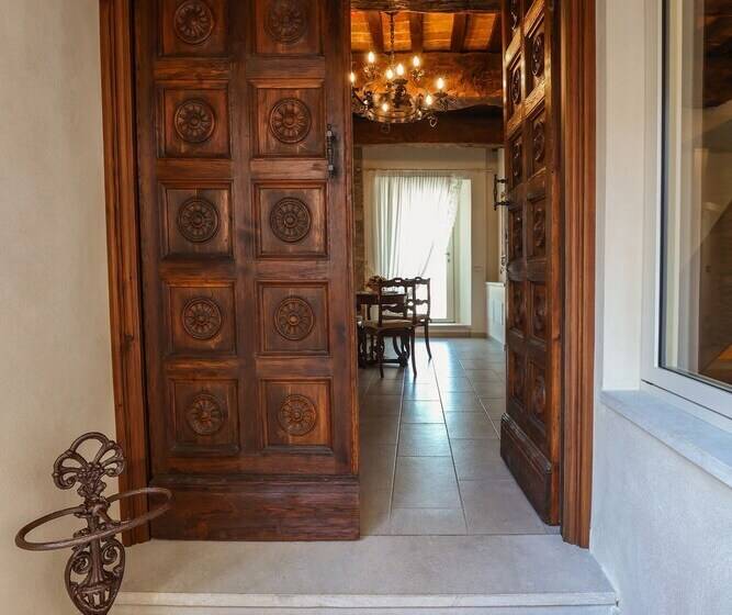 تختخواب و صبحانه Antica Colombaia