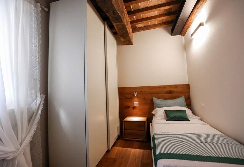 تختخواب و صبحانه Antica Colombaia