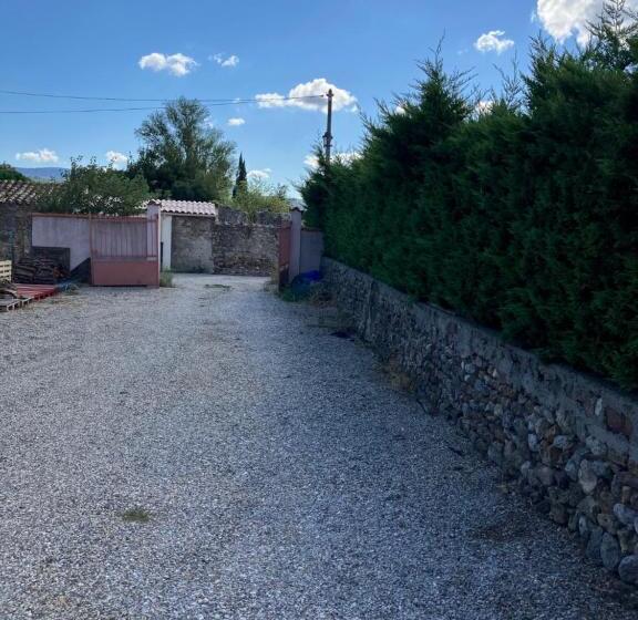 ベッドアンドブレックファースト Chambre D Hôte Les Maisons De Gaia