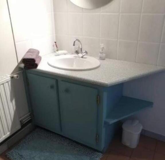 مبيت وإفطار Chambres D Hôtes Hébergement F.mathieu