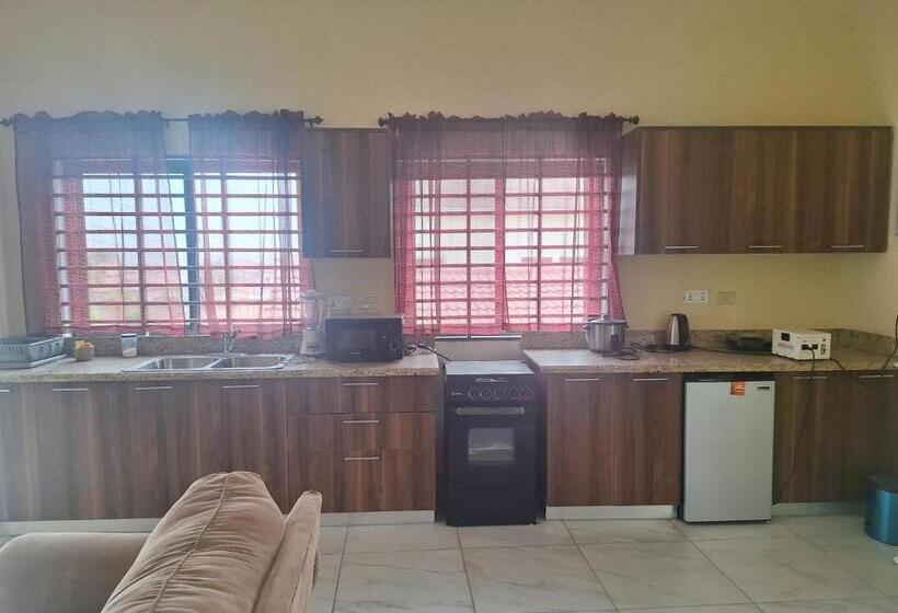 مبيت وإفطار Cucamonga Ventures