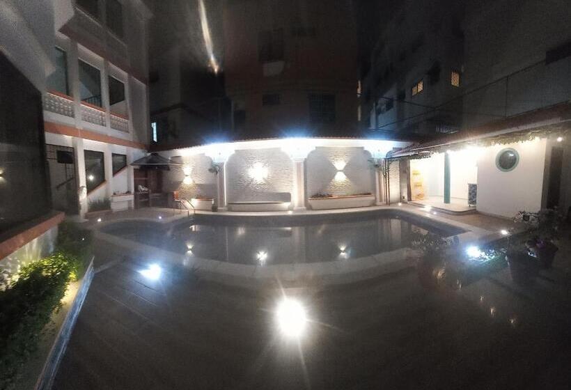 مبيت وإفطار Garzoquil