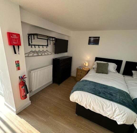 ベッドアンドブレックファースト The Highmead