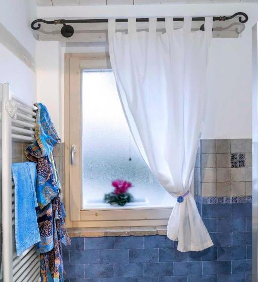 تختخواب و صبحانه Lillac Cottage