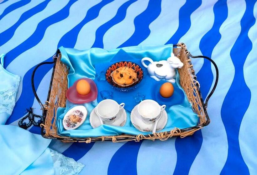 تختخواب و صبحانه Lillac Cottage