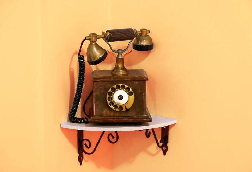 تختخواب و صبحانه Lillac Cottage