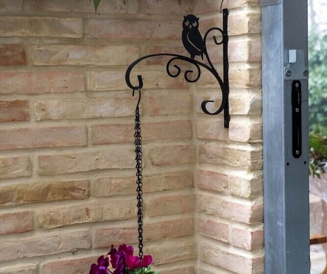 تختخواب و صبحانه Lillac Cottage