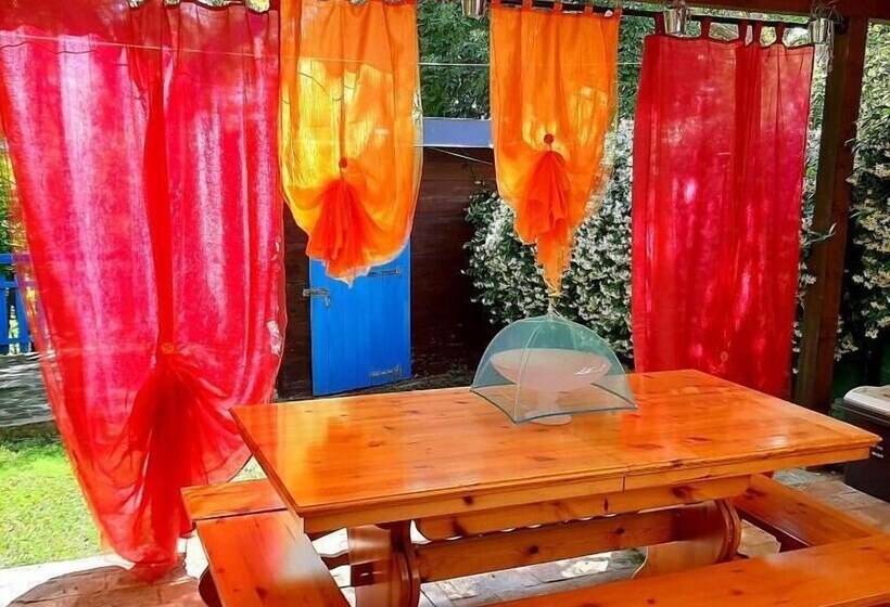 تختخواب و صبحانه Lillac Cottage