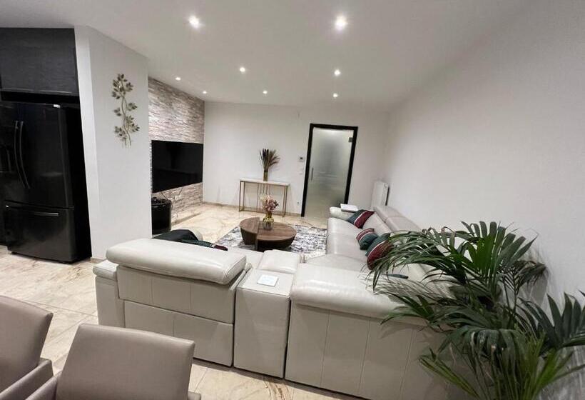 ベッドアンドブレックファースト Lou Et Hans