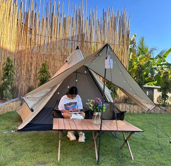 ベッドアンドブレックファースト Luxe Nan Terrace View King Room