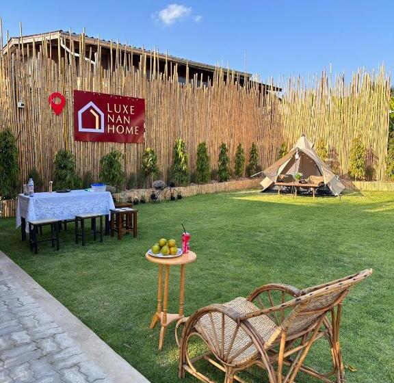 تختخواب و صبحانه Luxe Nan Terrace View King Room