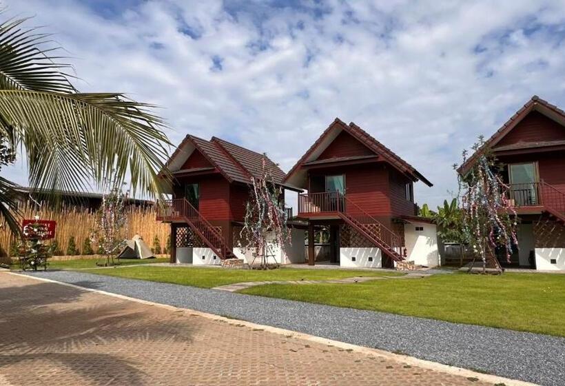 ベッドアンドブレックファースト Luxe Nan Terrace View King Room