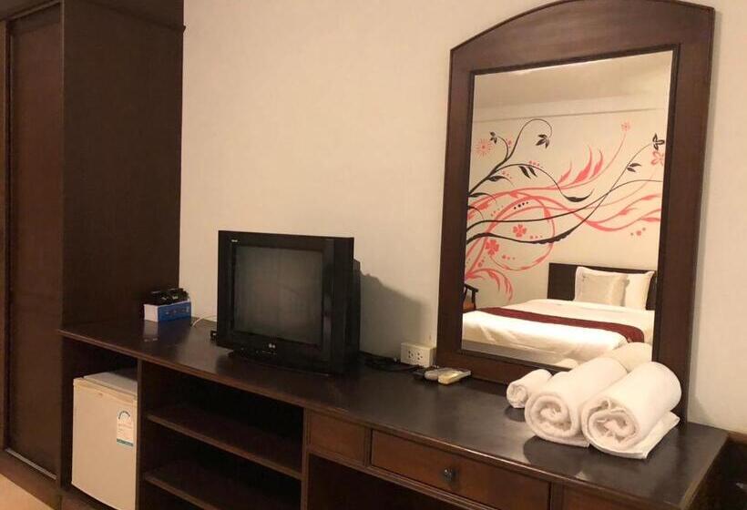 ベッドアンドブレックファースト Naka Guest House