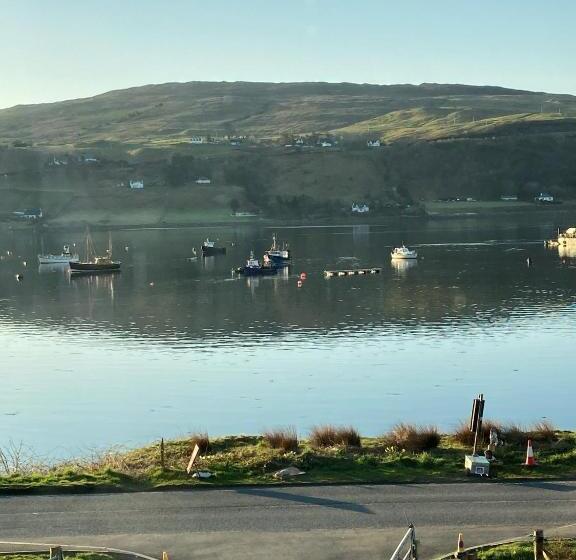 Bed and Breakfast Skyefall Self Catering