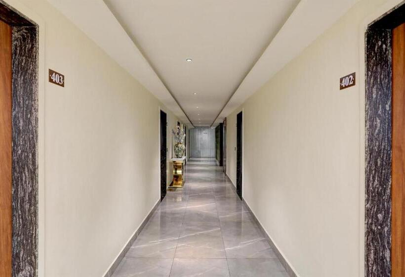 Collection O Hotel Meena Residency