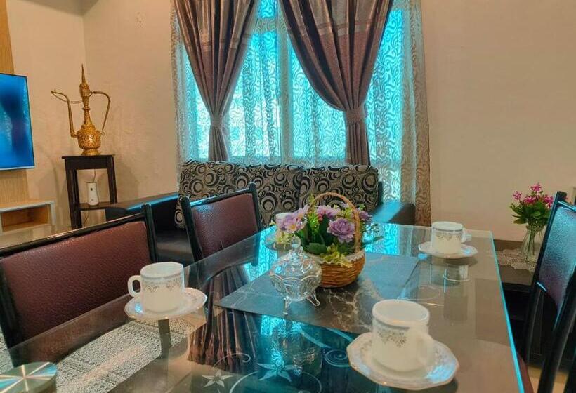 Homestay De’viana Nms Residence
