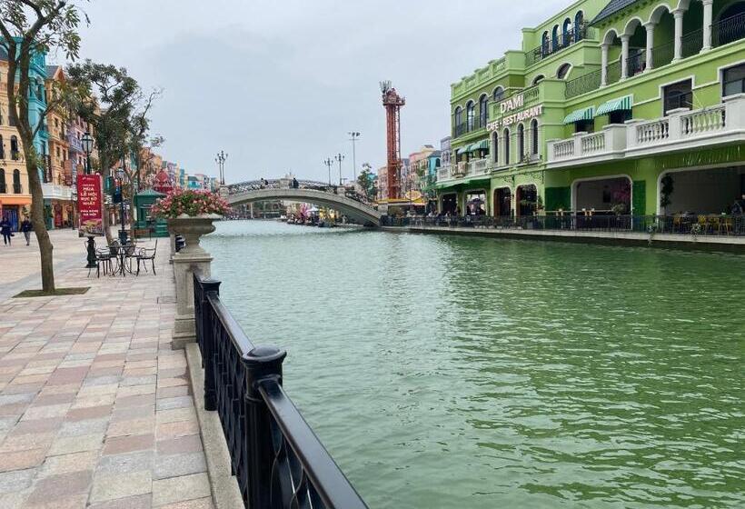 Nhi Homestay Ocean Park 3 View Sông