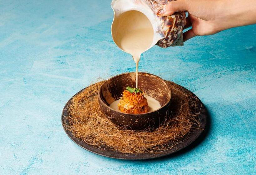 فندق アヤンナ宮古島