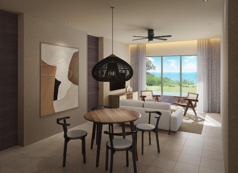 فندق アヤンナ宮古島