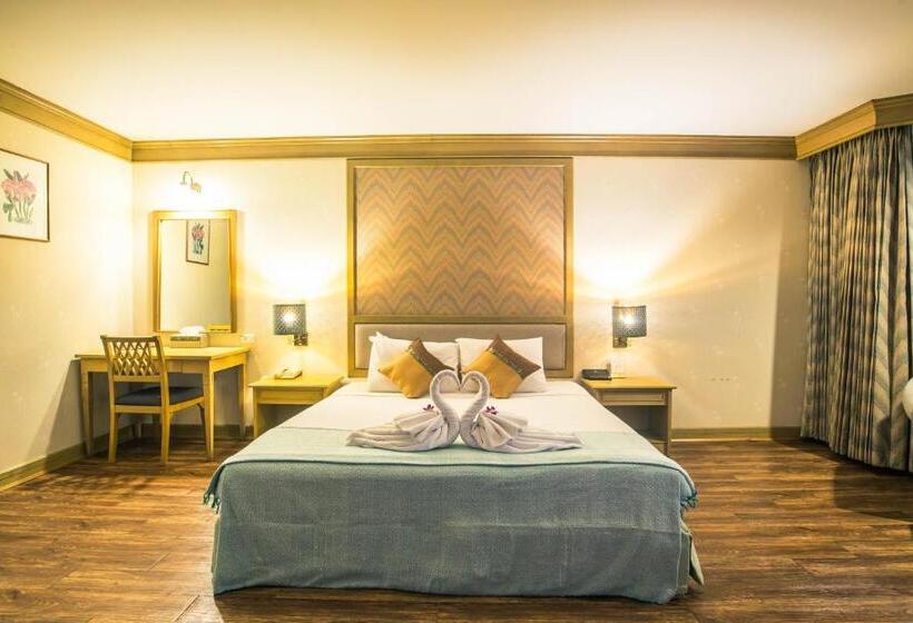 Hotel โรงแรมมุกดาหารแกรนด์