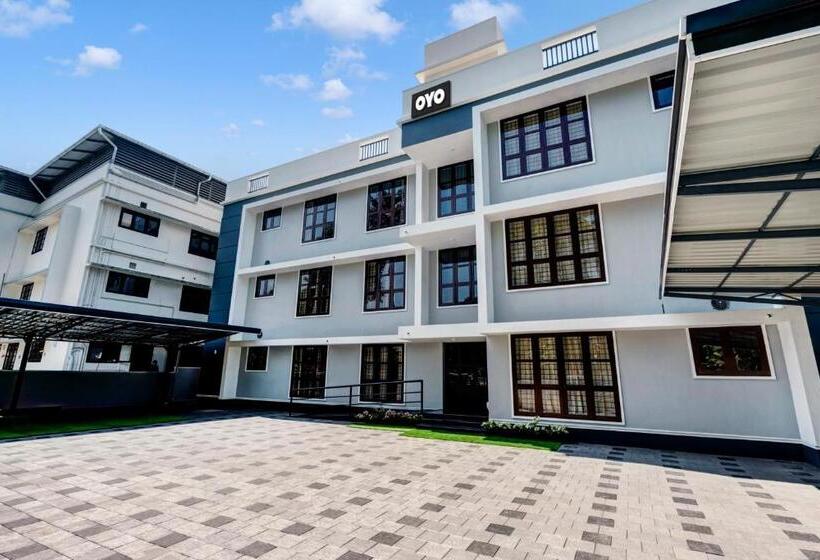 Отель Addis Homes