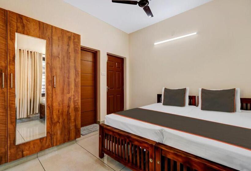 Отель Addis Homes