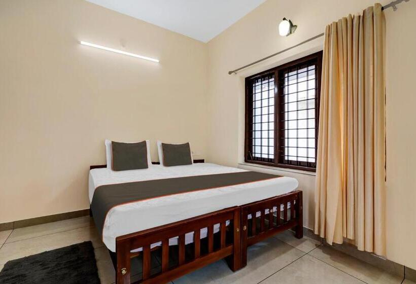 Отель Addis Homes